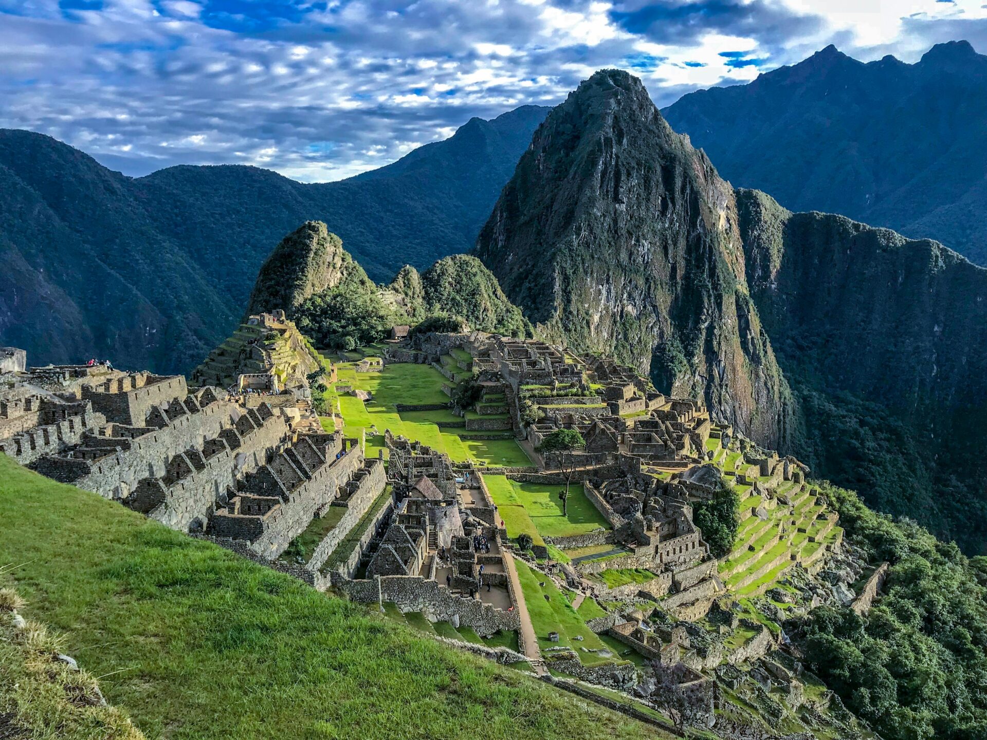 Descubre la Magia de Cuzco: 10 Imperdibles para tu Viaje